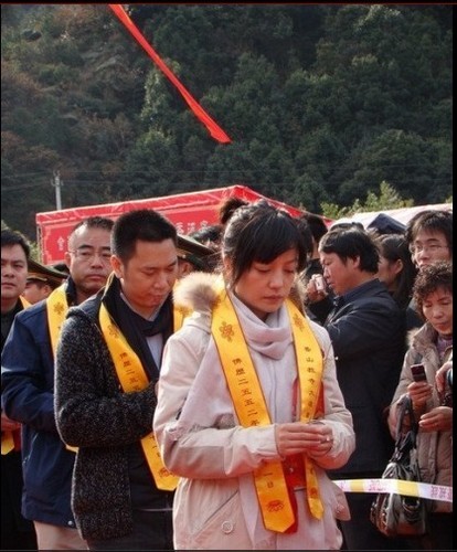 赵薇情史及怀孕全过程