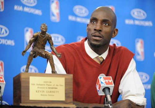 [组图]十年最佳防守球员 本华莱士四度称雄_cc