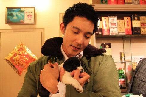 《张小五》似翻版金三顺 闫妮逼张艺谋看