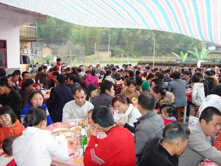 组图:一对闽西农村青年的婚礼及其家乡风情