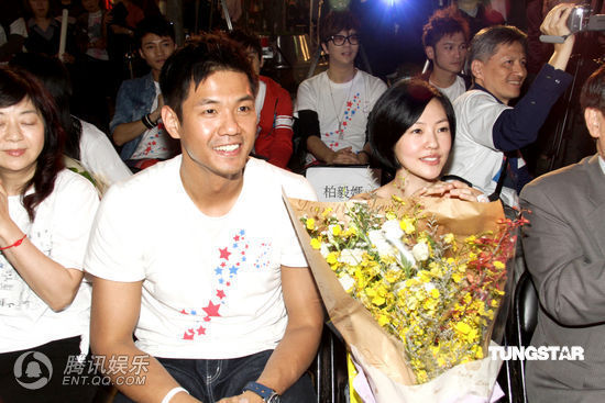 小s逼问女艺人初夜被炮轰 称心中有尺度【图】