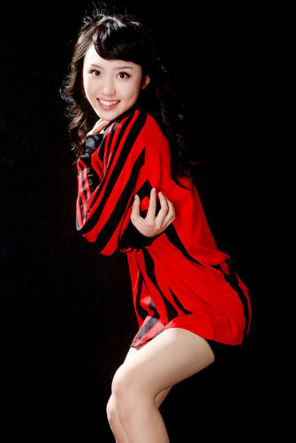 腾讯<em>世界</em>杯智利宝贝:高中<em>小美女</em>最爱米兰_<em>世界</em>