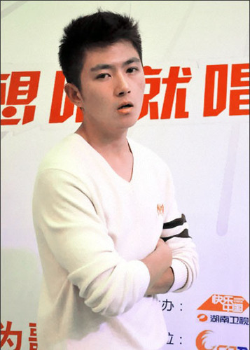 2010年快乐男声花样多 各显神通奋战海选(图)