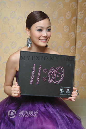 独家：容祖儿出席慈善晚宴 积极备战11月个唱【图】