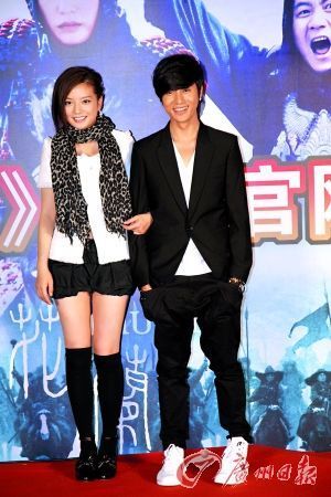 明星生子经 赵薇产子公开费用高达六位数(图)