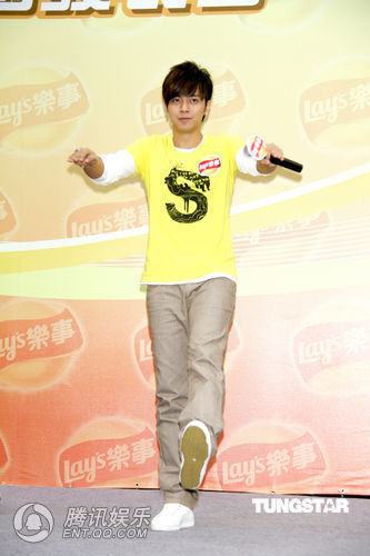 李毓芬被指“不是处女” 绯闻男友罗志祥忙撇清【图】