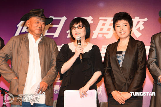纪念邓丽君逝世15周年 钟镇涛张菲等齐悼念【图】