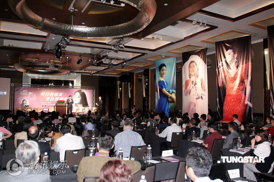 纪念邓丽君逝世15周年 钟镇涛张菲等齐悼念【图】
