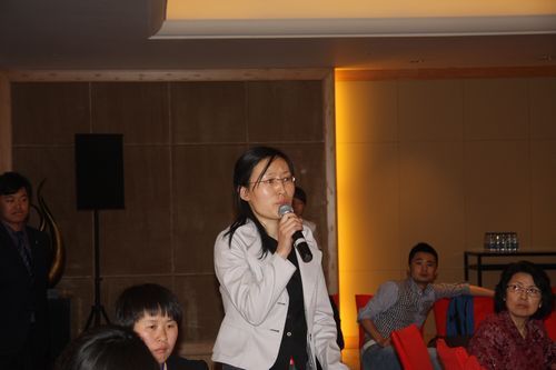 21世纪经济报道记者_21世纪经济报道记者提问