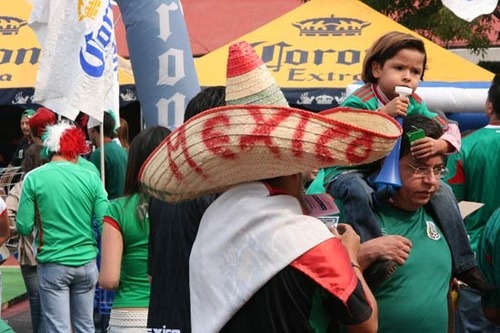 32强探营-亲历墨西哥热身赛 探访世界杯神殿