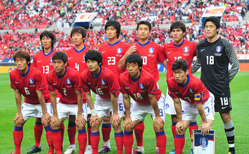 热身赛-韩国2-0厄瓜多尔 英超新人王锁定胜局
