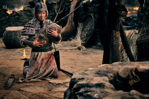 高清:长坂坡之战今上演 聂远版赵云单骑救主