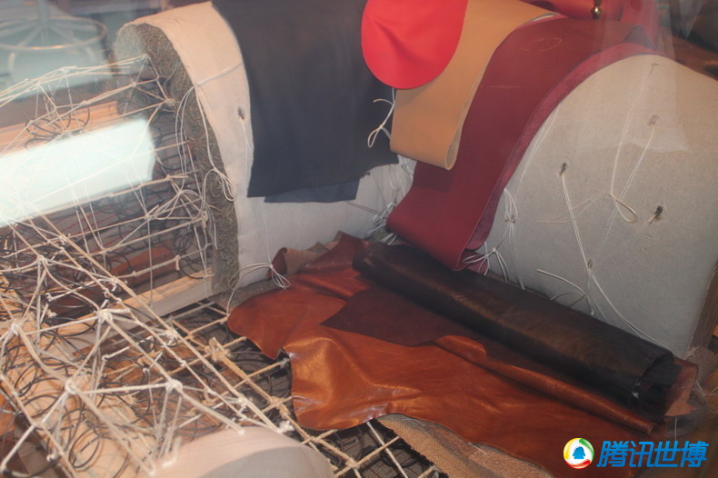 就了解了制作沙发的全过程