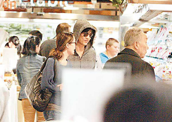 张柏芝产后首曝光 复诊检查康复进度极佳【图】