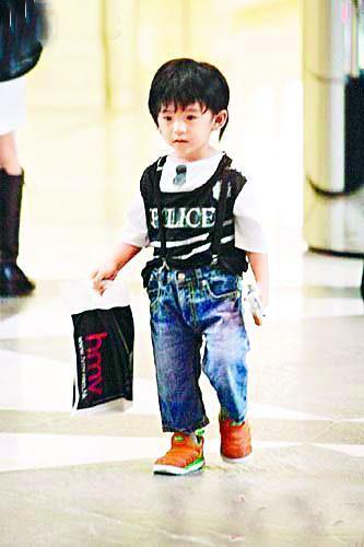 媒体曝光张柏芝给写儿子lucas的艳照门道歉信