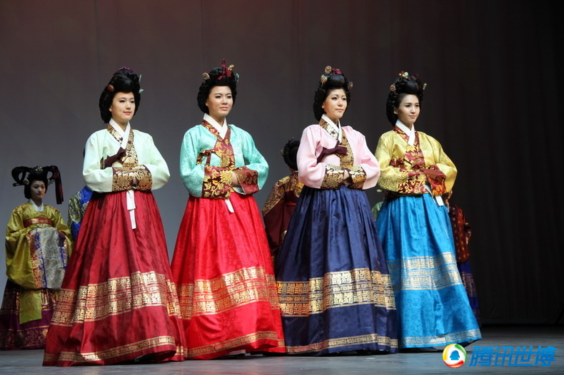 韩国古代传统服饰