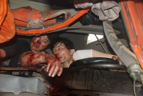 农民焚烧秸秆浓烟遮天蔽日 江汉平原昨起雾灾