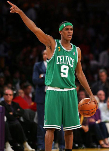 [组图]总决赛新亮点:湖人卫冕身份 阿伦替波西_