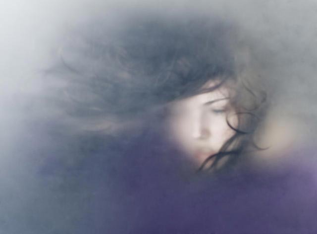 <em>高清</em>:梦幻迷离的水下<em>摄影作品</em>_世博频道_腾讯