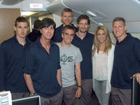 世界杯开幕式演出明星阵容之夏奇拉(组图)_腾