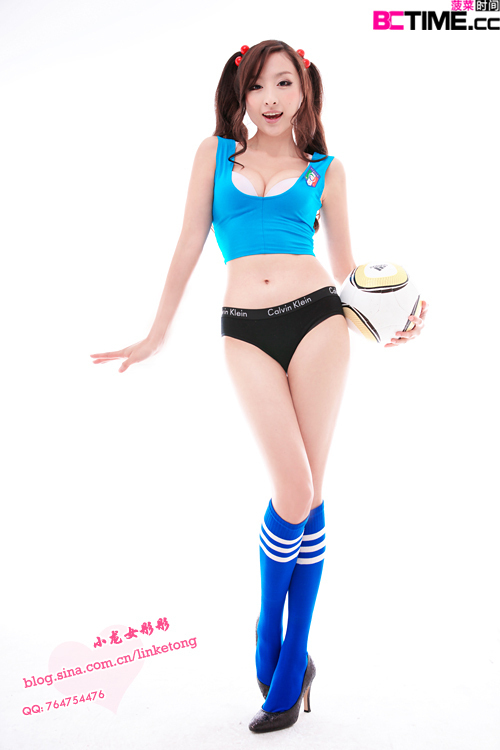 精彩摄影:小龙女足球宝贝写真第二季_摄友美图__腾讯大秦网