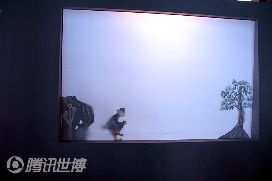 高清:80后玩起皮影戏 猪八戒背媳妇世博首演