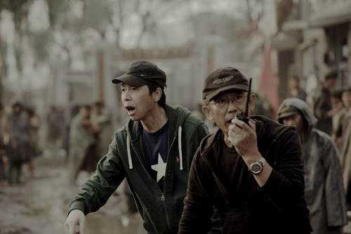 十问冯小刚 《唐山大地震》人道主义最重要