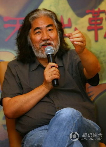 组图:《倚天》开播 张纪中希望拍完金庸小说