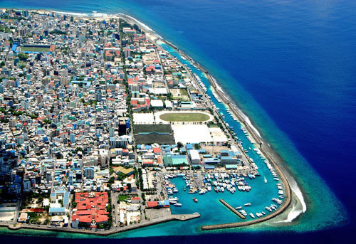 组图:揭秘世界上最小最拥挤的首都之一马累_娱