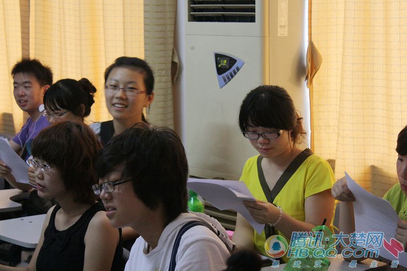 还珠五阿哥 为 动漫配音 赛前培训 18日晚决赛