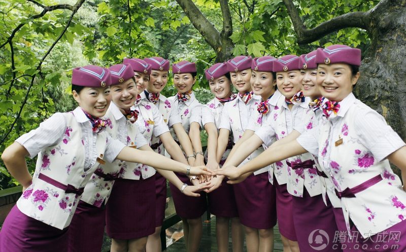 成灌快铁<em>动妹</em>成靓丽风景 娇羞似水亲切醉人_大