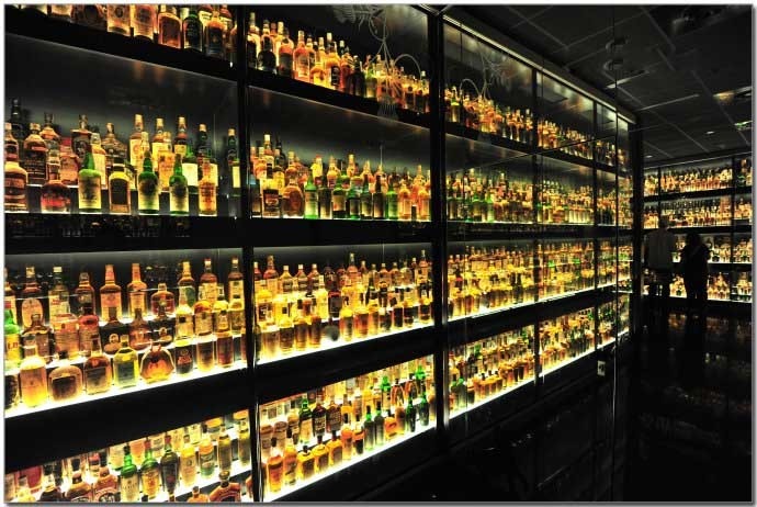 高清:男人的味道 世界最大威士忌博物馆