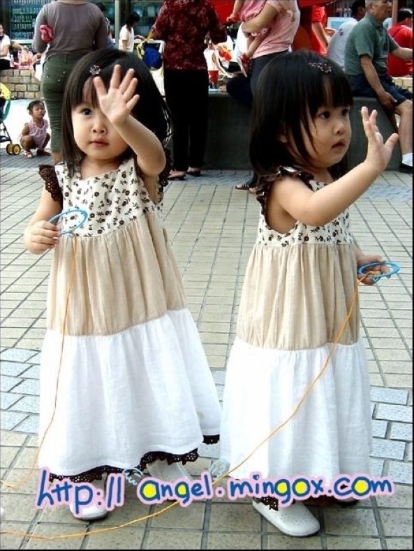 高清:超萌台湾<em>明星双胞胎</em>萝莉游世博_世博频道