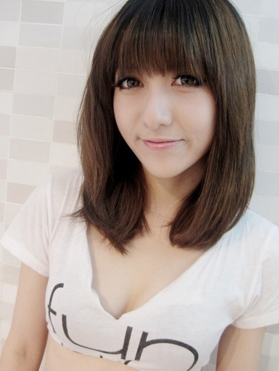 模仿得惟妙惟肖!小藤井莉娜<em>可爱</em>私照 _购物画