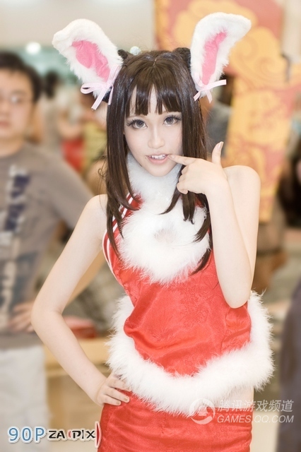 chinajoy美女:qq西游赵梦玥cos宠物兔子