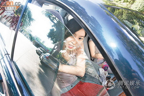 港姐张舒雅“复出” 找姐妹拉关系铺路入模界【图】