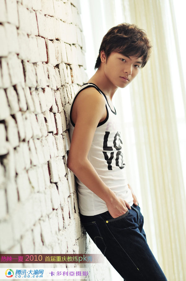 其乐舞比拉丁舞教练+段明