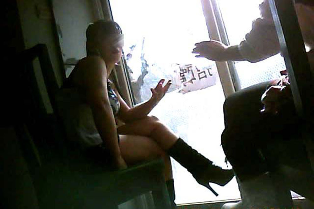 黑灯舞厅如何在打击中生存_腾讯·大秦网