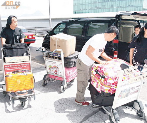 张柏芝做“跟班夫人” 谢霆锋生日天天煮大餐【图】