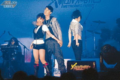 容祖儿带腰伤献唱 林峰大方回应负面新闻【图】