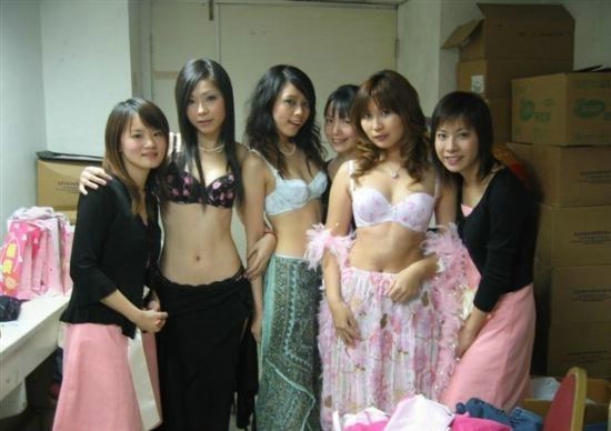 组图:揭开艺校<em>女生宿舍</em>的秘密