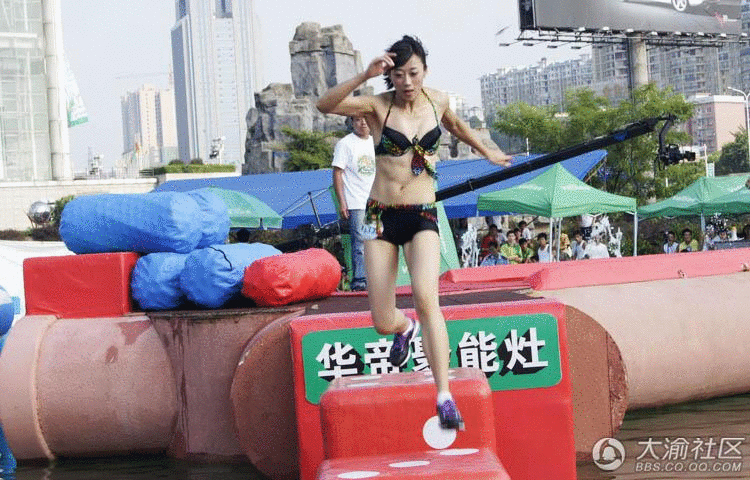中秋夜看大渝美女+湖南卫视智勇大冲关