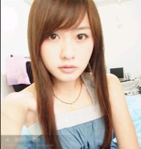 网上现身90后电眼妹妹 电流强大天下无人