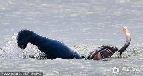 强人曲谱_强人锁男图片