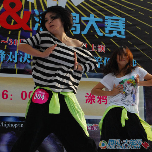 大楚网引爆hiphop文化 街舞达人秀绝活(图)