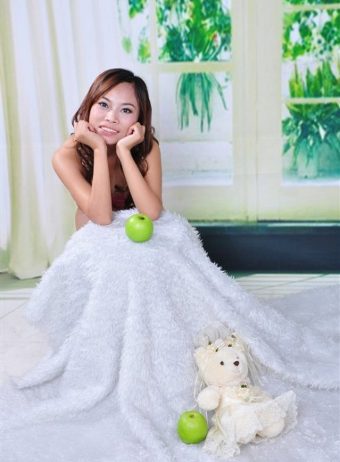 组图:<em>凤姐微博</em>自曝全裸写真 称其为 避孕套 _腾