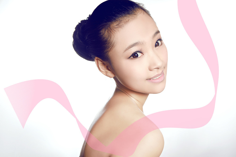 粉红丝带形象大使全新写真出炉 清纯美女助阵