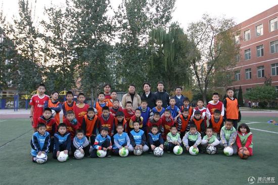 北京足管中心深入基层学校 了解校园足球现状
