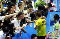 高清：中国羽球女团胜韩国 于洋压阵气场十足