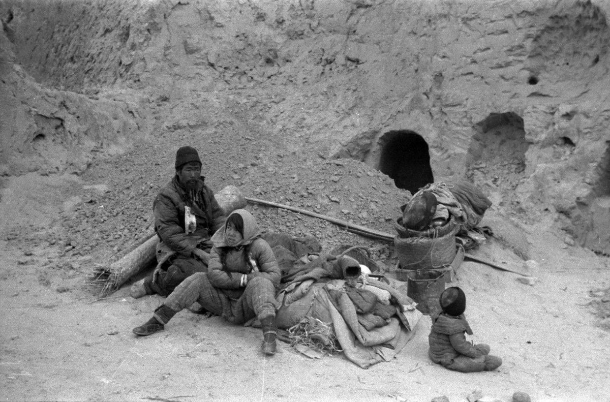 [图片故事]历史一瞬:中国·1942\/1943·河南大饥荒(转载)_贴图专区_天涯社区